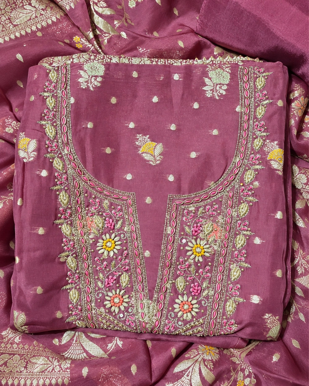 Dola Crepe Suit with Handwork & Dola Dupatta (12632593)