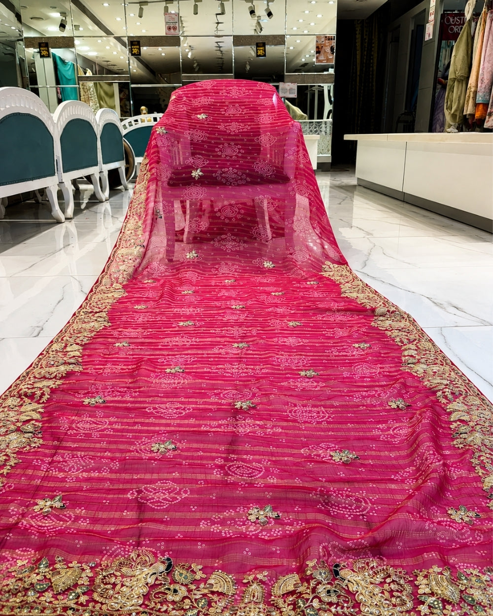 Georgette Zari Weaving Saree with Jardozi Peacock Border & Bandhej Print (12625367)