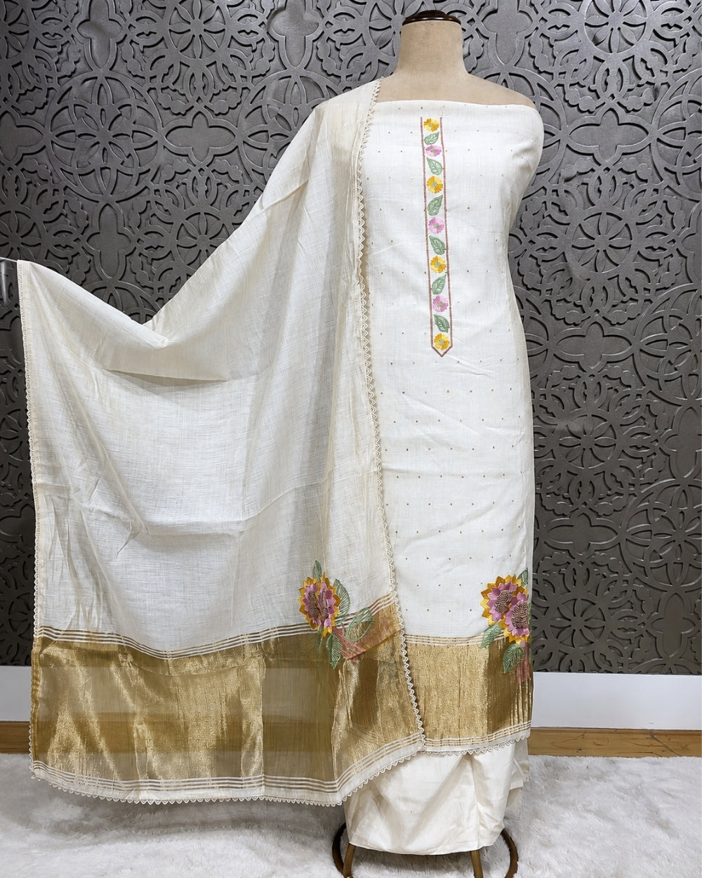 Mul Chanderi Suit with Resham Chain Stitch & Lakdi Patta (12625950)