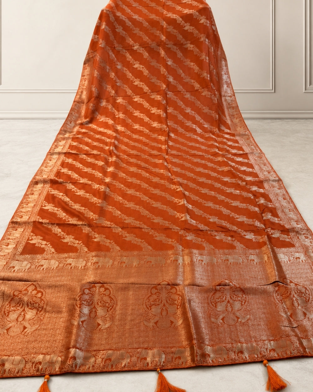 Orange Dola Lehariya Weaving Saree with Elephant Border (12624597)