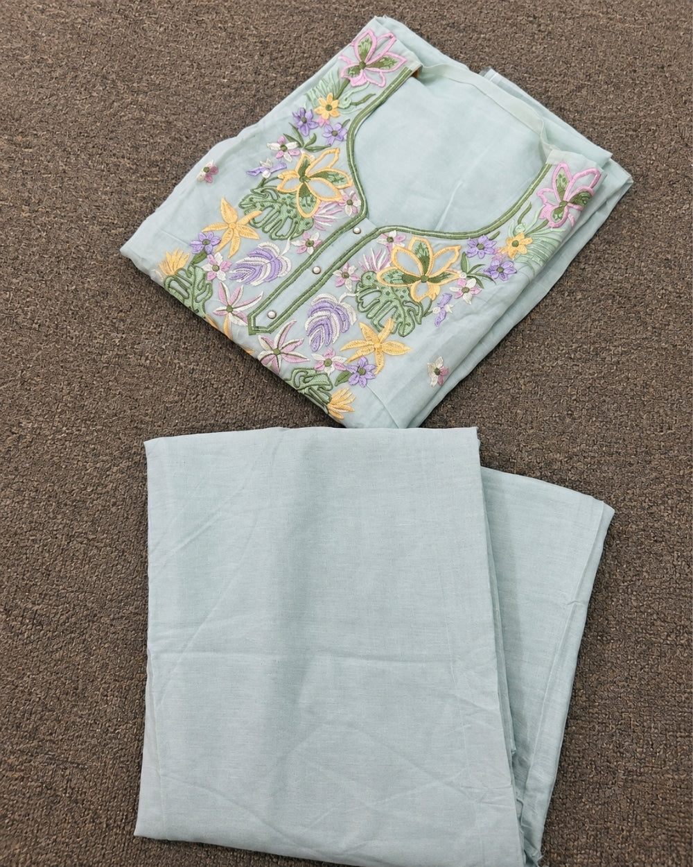 Pista Green Mul Cotton Suit with Resham Embroidery (12625861)