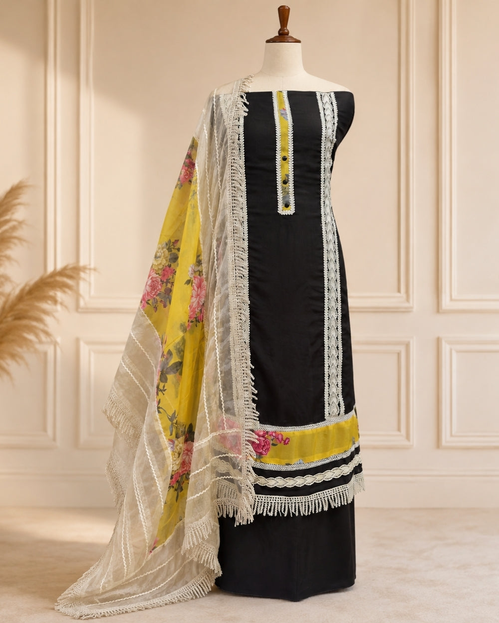 Soft Organza Pakistani Suit with Digital Print & Lace Work (12621918)